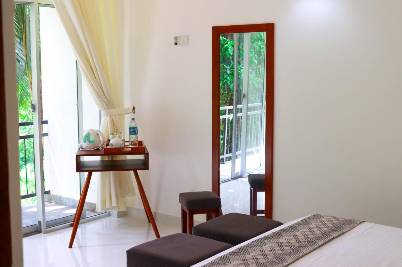 Hill Country Villa Kandy Bagian luar foto