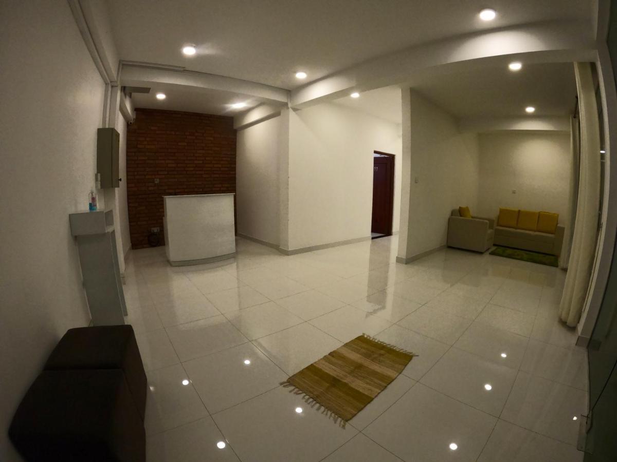 Hill Country Villa Kandy Bagian luar foto