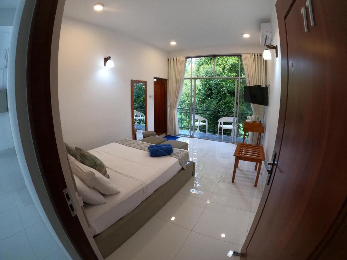 Hill Country Villa Kandy Bagian luar foto