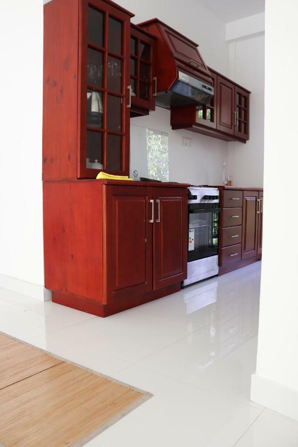 Hill Country Villa Kandy Bagian luar foto