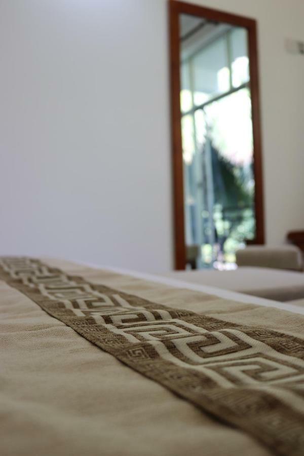 Hill Country Villa Kandy Bagian luar foto