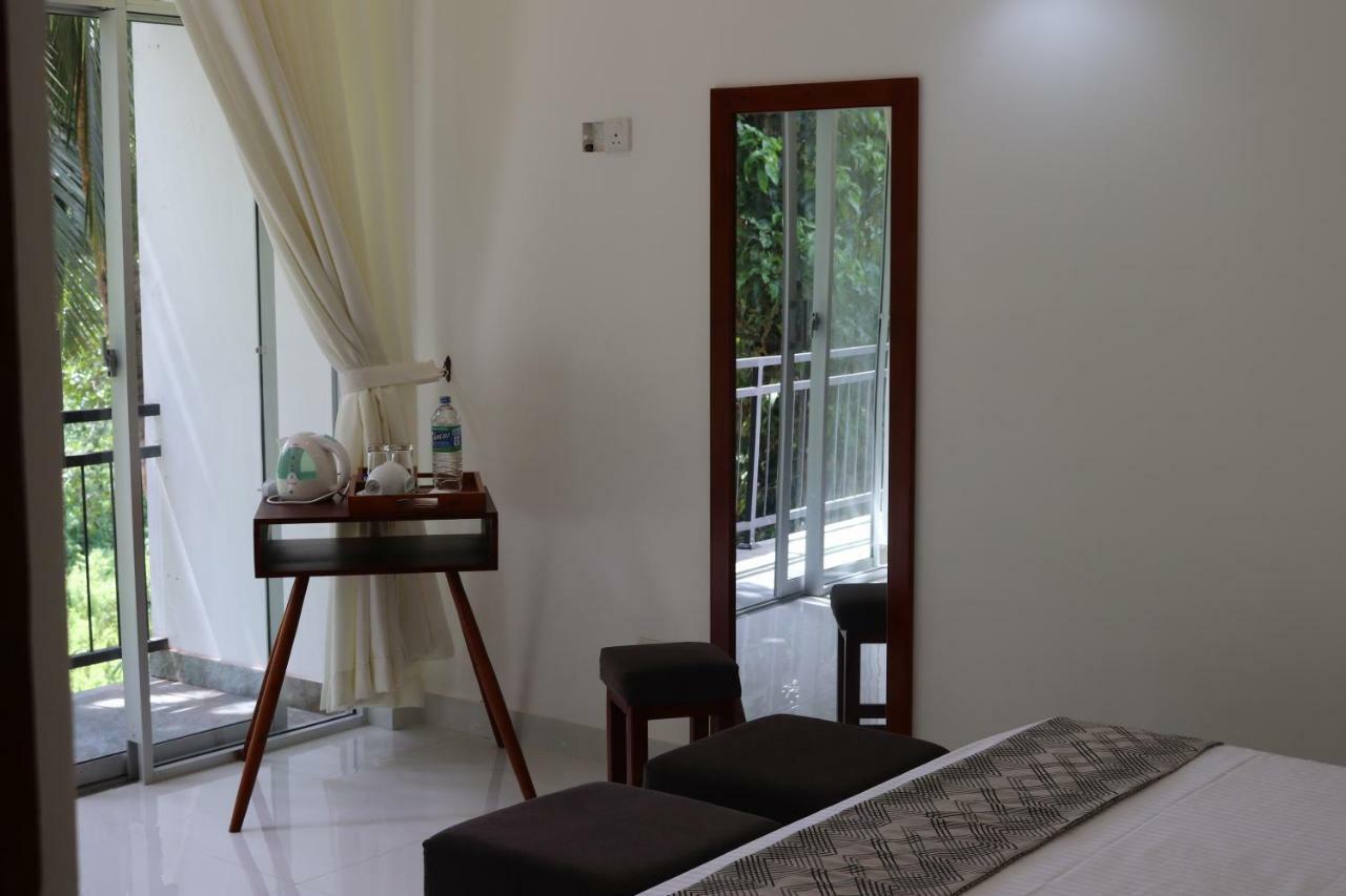 Hill Country Villa Kandy Bagian luar foto